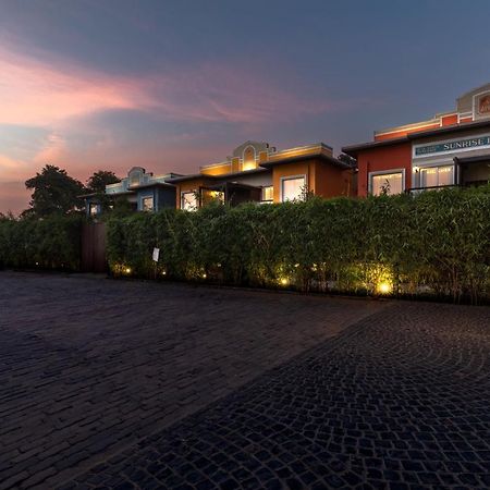 Downtown Resorts Nh8 Dharuhera Exterior photo